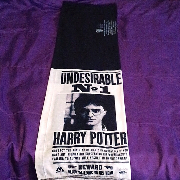 NWOT Harry Potter Face/Neck covering- Undesirable #1 Wanted Poster - Picture 5 of 7